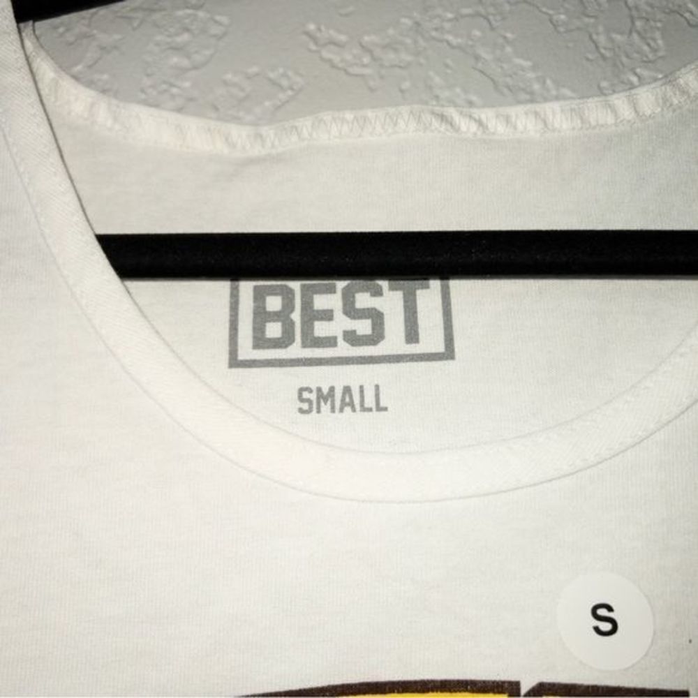 NWT‎ Best x Breezy Excursion White Muscle Tank Size Small - Picture 2 of 4